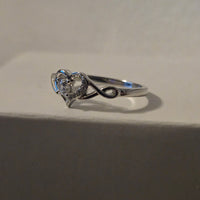 Forever Heart – Infinity Ring